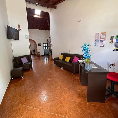 Hostel La Hormiga 바리차라 외부 사진