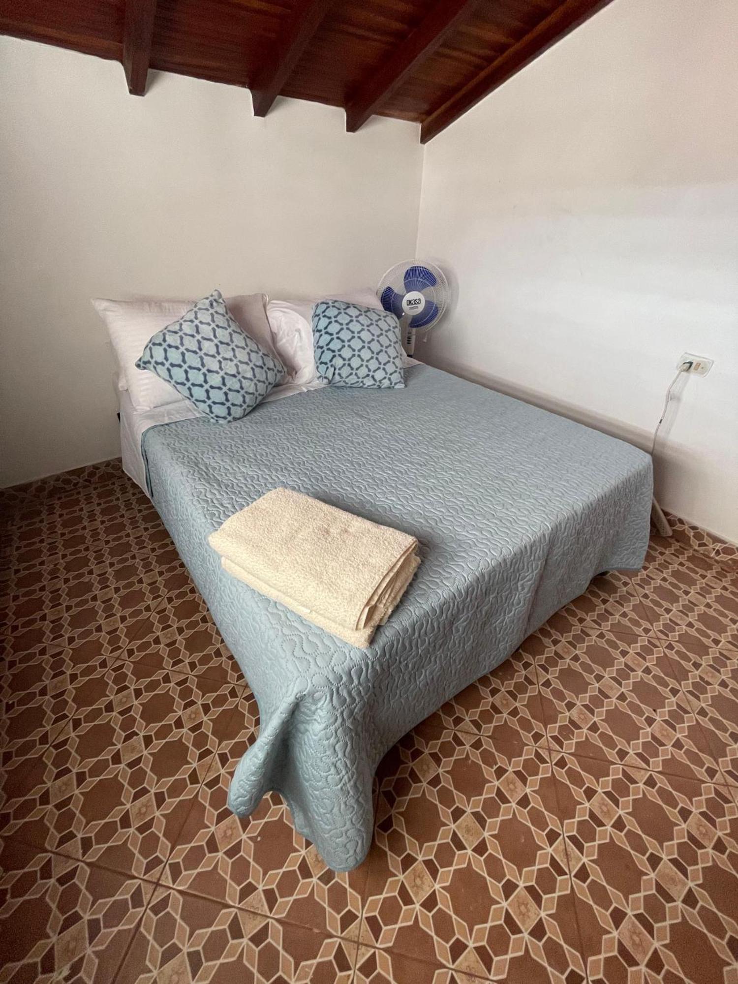 Hostel La Hormiga 바리차라 외부 사진